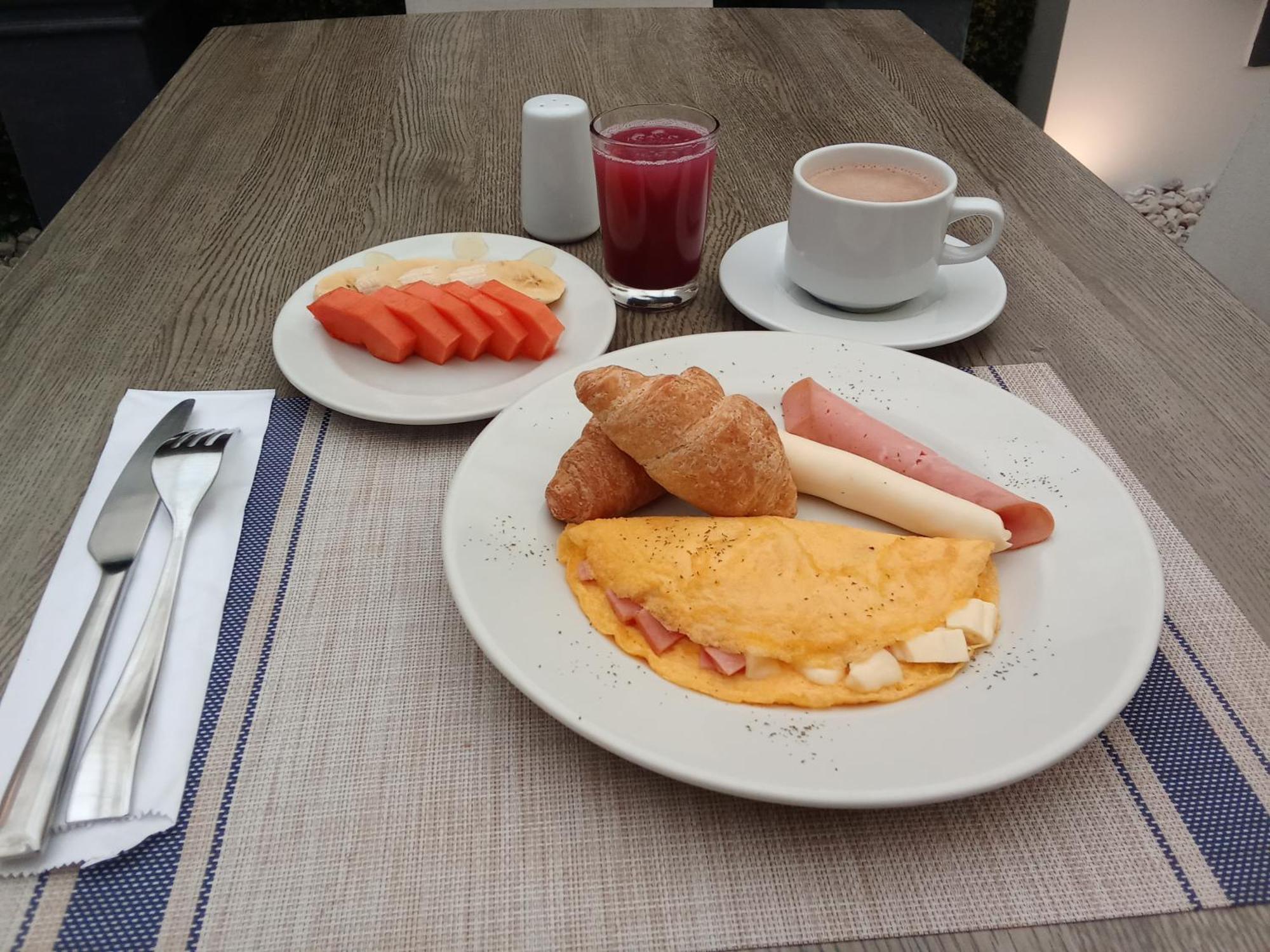 Hotel Castellana 95 Bogotá Eksteriør billede